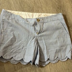 NWOT BUttercup short